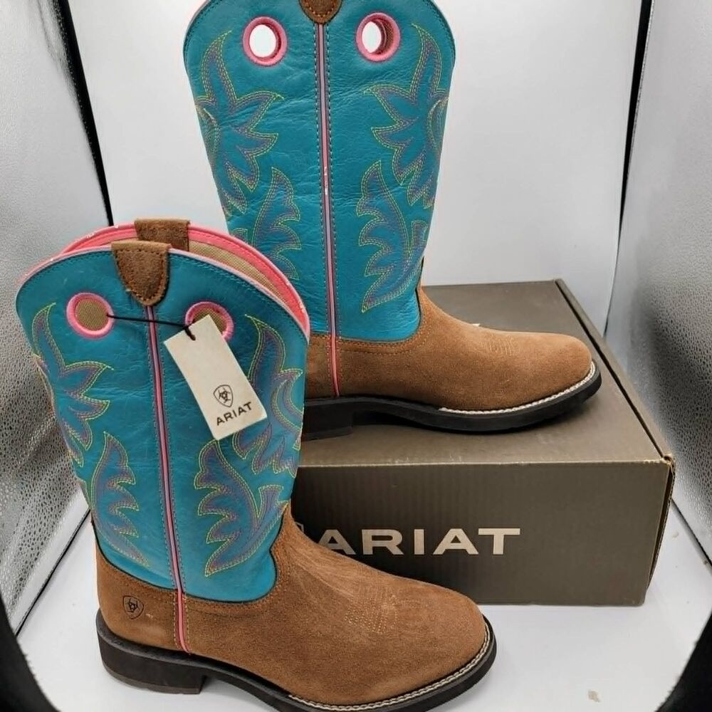 Ariat Women's Cate Western Boots Brown, Blue, pink Size 9.5 New